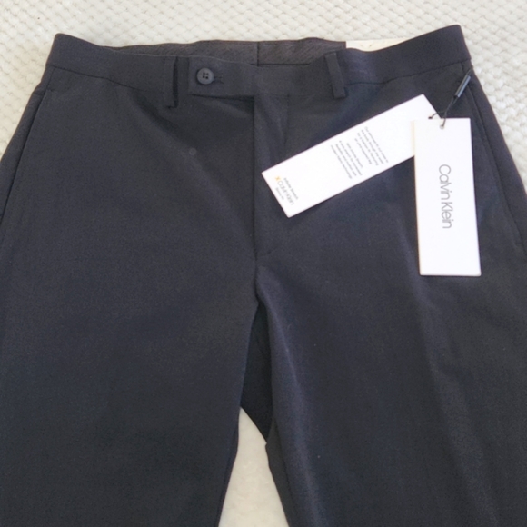 CALVIN KLEIN MENS JERRY BLACK PANTS SIZE W33 L30 NEW WITH TAGS - Picture 5 of 11
